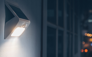 Exploring the Benefits of Indoor Motion Sensor Lights and the Role of Smart Lighting